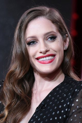 Carly Chaikin, photo 3 of 3