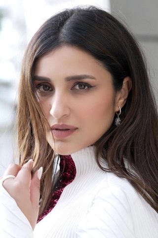 Parineeti Chopra, photo 2 of 3
