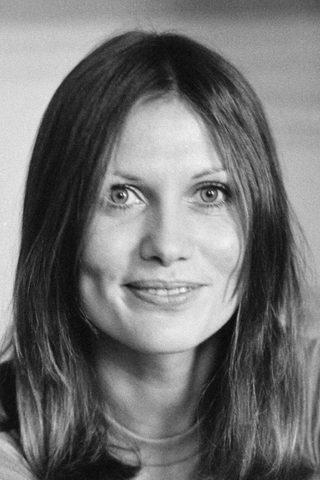 Maud Adams, photo 3 of 3