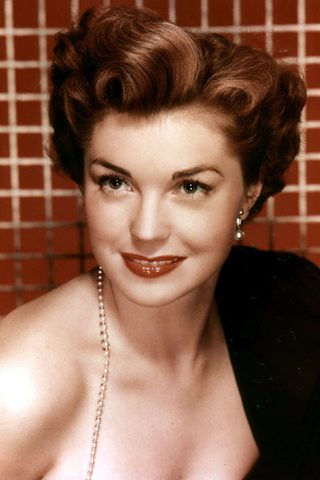 Esther Williams, photo 1 of 3