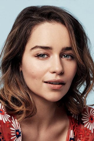 Emilia Clarke, photo 1 of 3