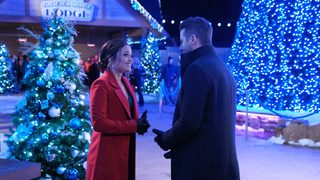 Christmas at Dollywood still 6