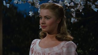 Carousel still 7