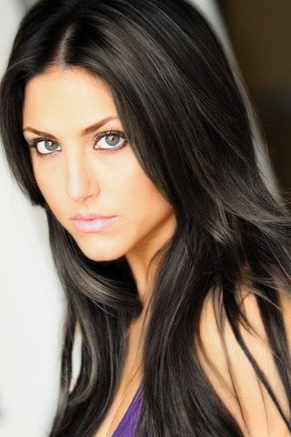 Cassandra Scerbo, photo 2 of 3