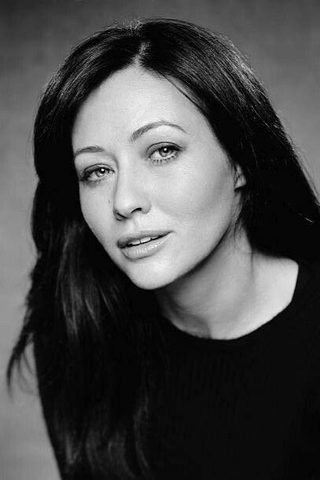 Shannen Doherty, photo 3 of 3