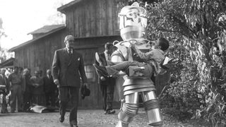 Tobor the Great still 2