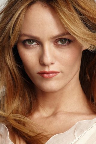 Vanessa Paradis, photo 1 of 3