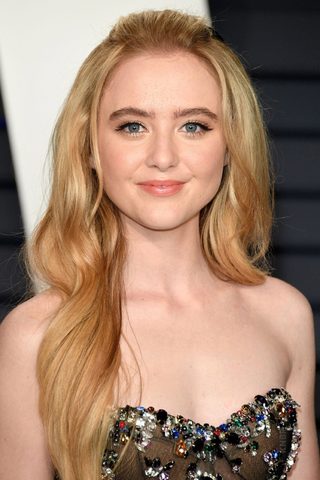 Kathryn Newton, photo 2 of 3