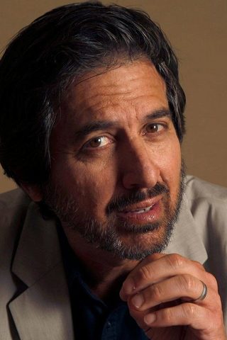 Ray Romano, photo 1 of 3