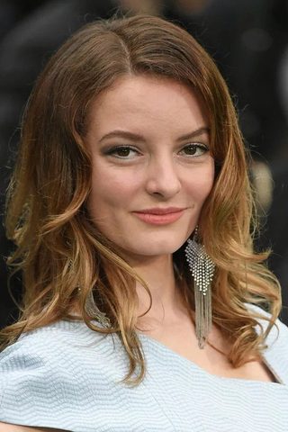 Dakota Blue Richards, photo 1 of 3