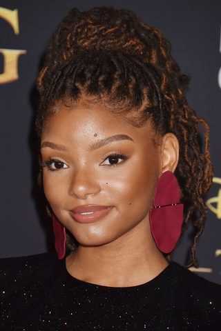 Halle Bailey, photo 2 of 3
