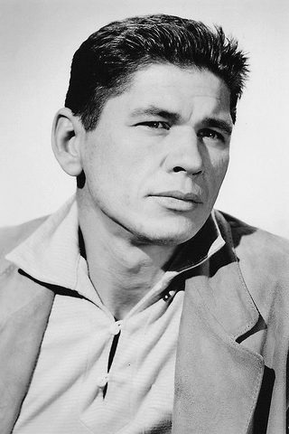 Charles Bronson, photo 3 of 3