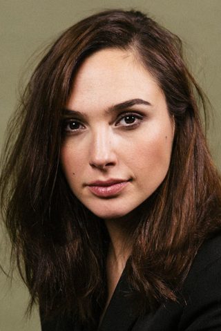 Gal Gadot, photo 3 of 3