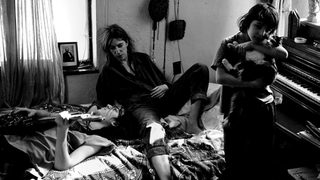 Annie Leibovitz: Life Through a Lens still 3