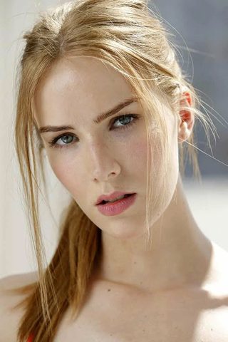 Charlotte Kirk, photo 2 of 3