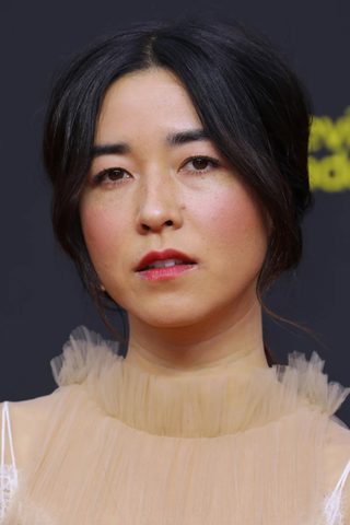 Maya Erskine, photo 2 of 3