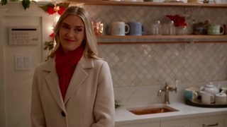 Debbie Macomber’s Joyful Mrs. Miracle still 2