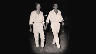 Marianne & Leonard: Words of Love still 1