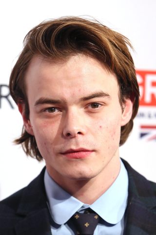 Charlie Heaton, photo 2 of 3