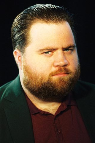 Paul Walter Hauser, photo 2 of 3