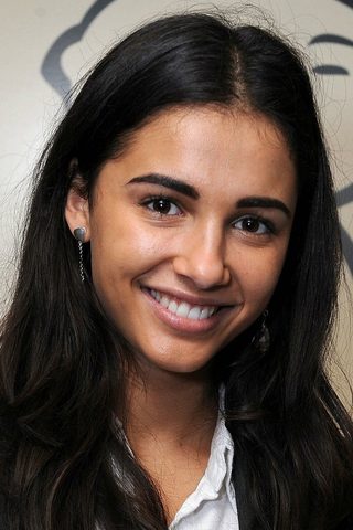 Naomi Scott, photo 1 of 3