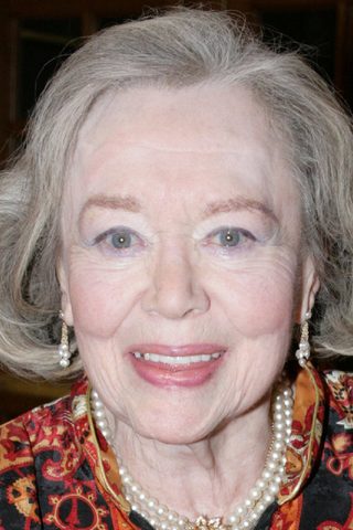 Glynis Johns, photo 3 of 3