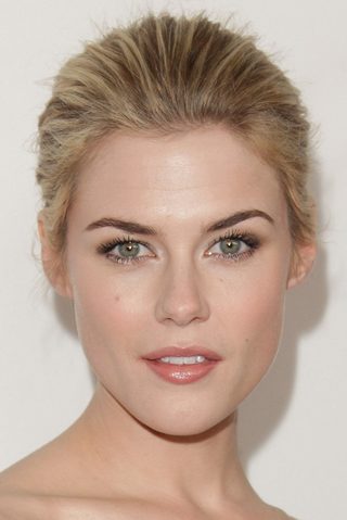Rachael Taylor, photo 3 of 3