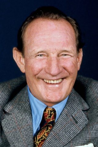 Trevor Howard, photo 2 of 3