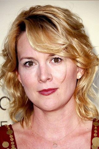 Laurel Holloman, photo 2 of 3