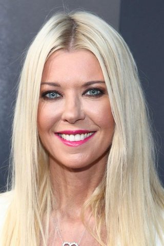 Tara Reid, photo 2 of 3