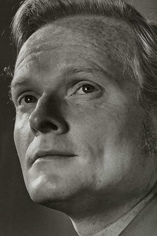 Robert Easton, photo 1 of 3
