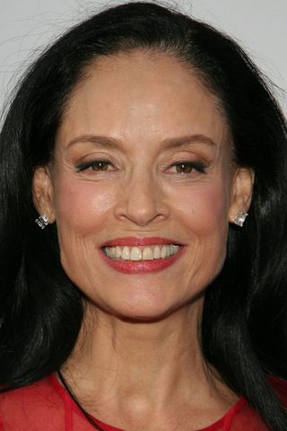 Sonia Braga, photo 1 of 3