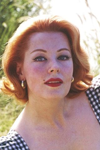 Arlene Dahl, photo 3 of 3