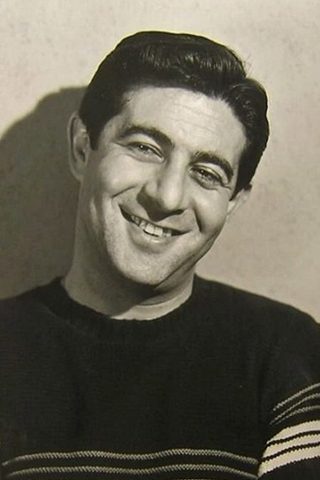 Harvey Lembeck, photo 1 of 3