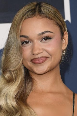 Madison Bailey, photo 3 of 3