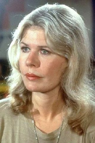 Loretta Swit, photo 2 of 3