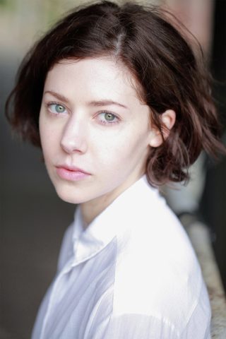 Catherine Steadman, photo 3 of 3