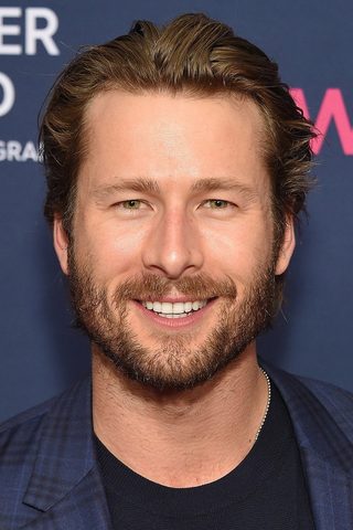 Glen Powell, photo 2 of 3