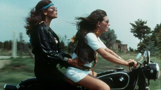 Snuff still 8