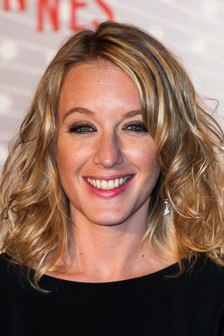 Ludivine Sagnier, photo 2 of 3