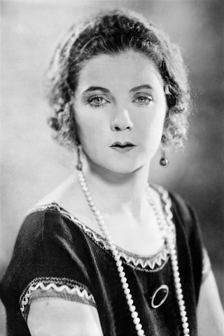 Lilyan Tashman, photo 3 of 3