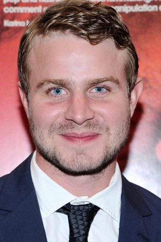 Brady Corbet, photo 2 of 3