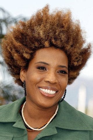 Macy Gray, photo 2 of 3