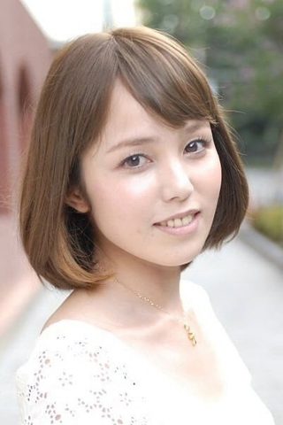Mika Kikuchi, photo 1 of 3