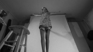 Murder à la Mod still 7