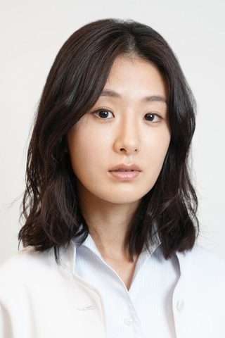 Hyunri, photo 1 of 3