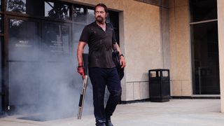 Copshop still 5