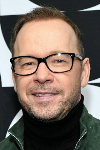 Donnie Wahlberg, photo 1 of 3