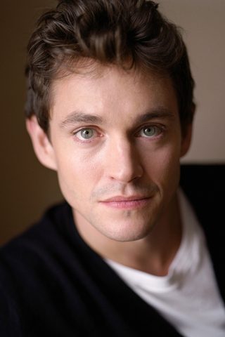 Hugh Dancy, photo 1 of 3