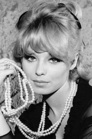 Jill Haworth, photo 2 of 3